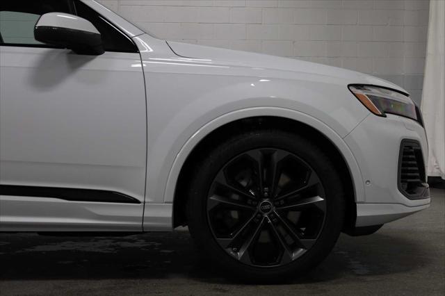 new 2025 Audi Q7 car, priced at $83,880