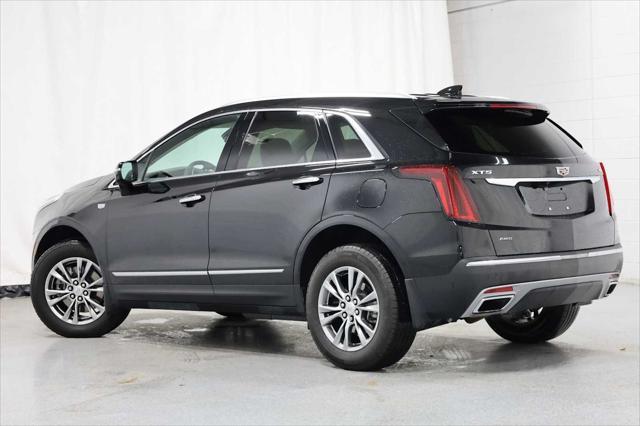 used 2022 Cadillac XT5 car, priced at $32,999