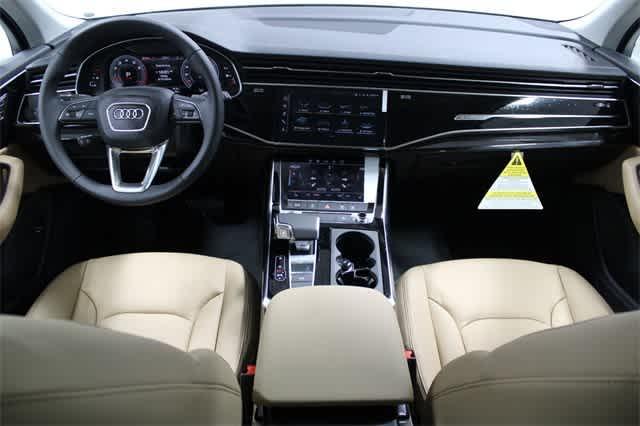 new 2024 Audi Q7 car, priced at $69,940
