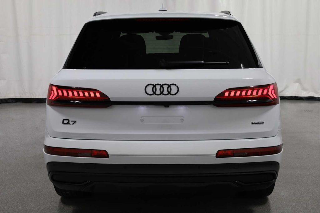 used 2022 Audi Q7 car, priced at $38,999