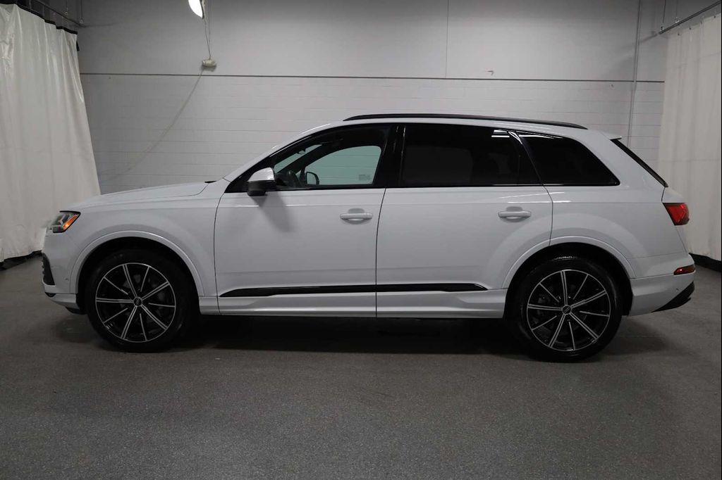 used 2022 Audi Q7 car, priced at $38,999
