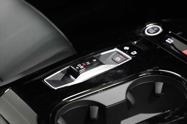 new 2025 Audi Q6 e-tron car, priced at $74,425