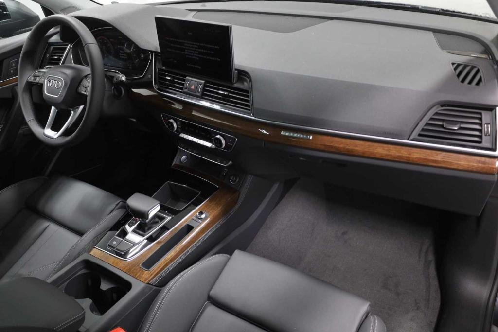 new 2024 Audi Q5 e car, priced at $65,570