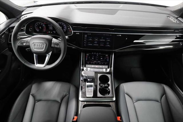 new 2025 Audi Q7 car, priced at $74,645