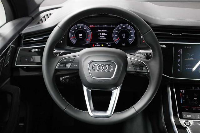 new 2025 Audi Q7 car, priced at $74,645