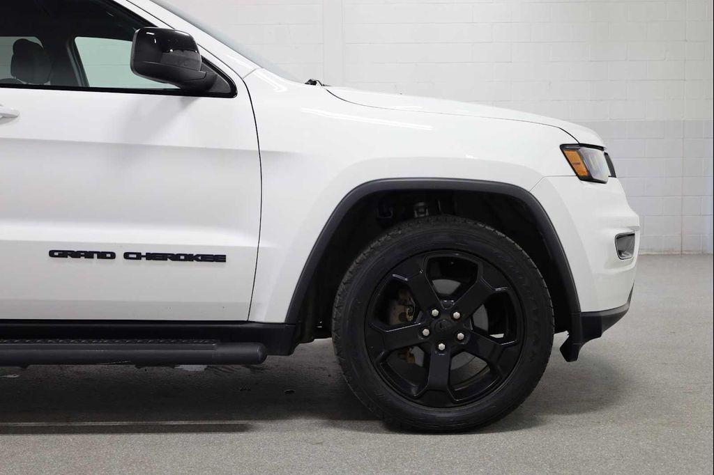 used 2018 Jeep Grand Cherokee car, priced at $17,999