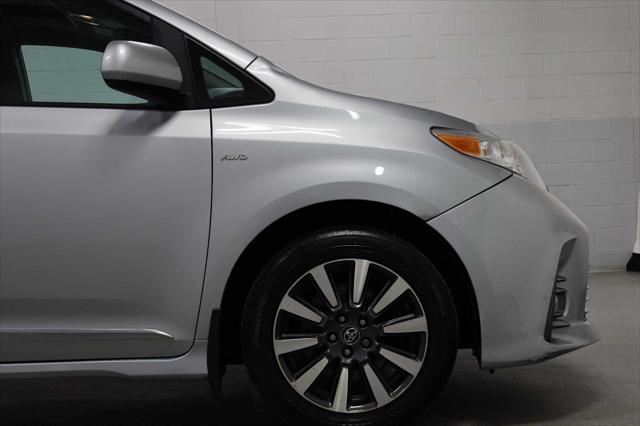 used 2019 Toyota Sienna car