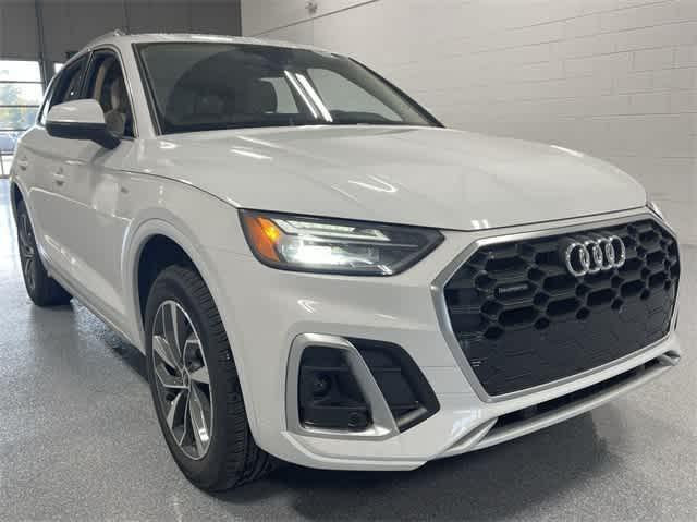 new 2024 Audi Q5 car, priced at $50,990