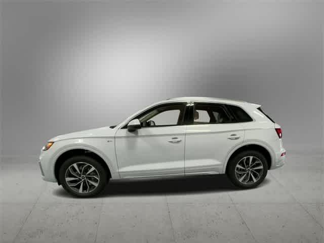 new 2024 Audi Q5 car, priced at $50,990