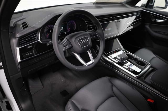 new 2025 Audi Q7 car, priced at $76,350