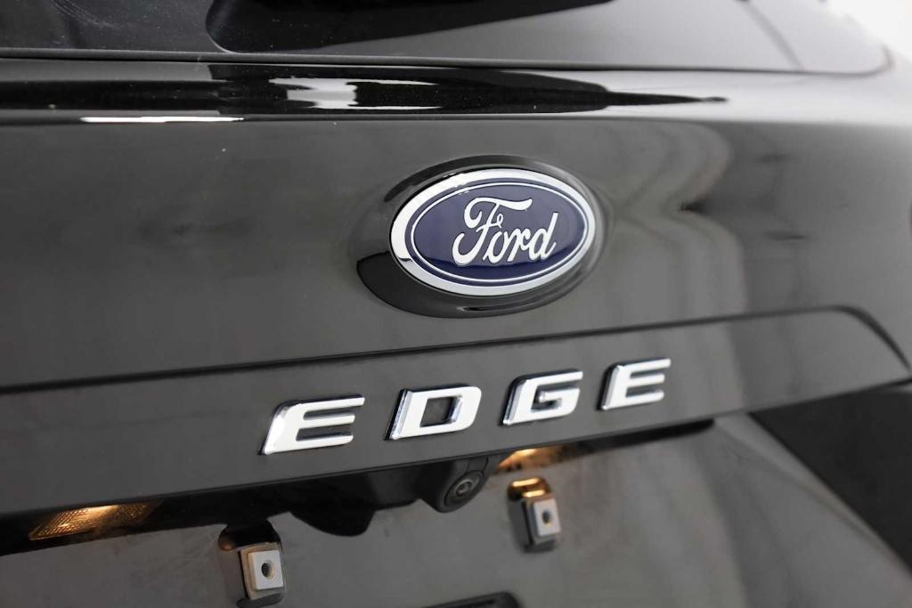 used 2024 Ford Edge car, priced at $34,999