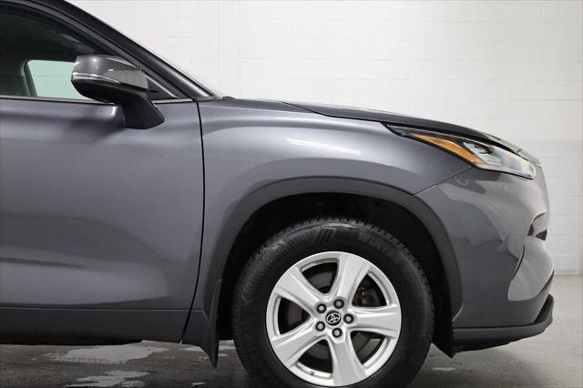 used 2023 Toyota Highlander car, priced at $34,749