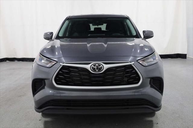 used 2023 Toyota Highlander car, priced at $34,749