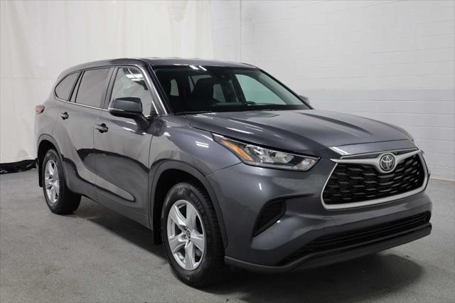 used 2023 Toyota Highlander car, priced at $34,749