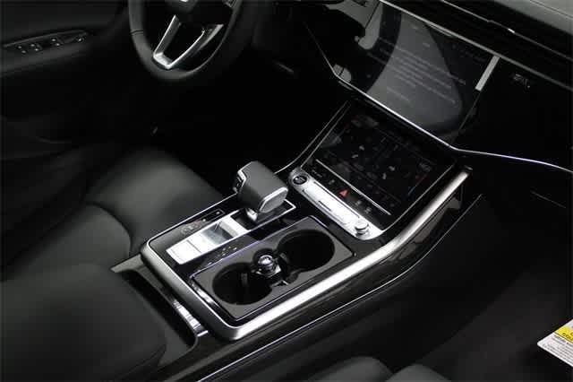 new 2024 Audi Q7 car, priced at $86,995