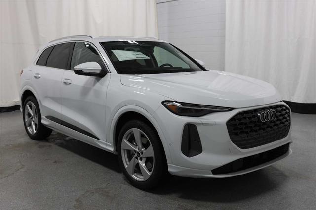 new 2025 Audi Q5 car, priced at $64,250
