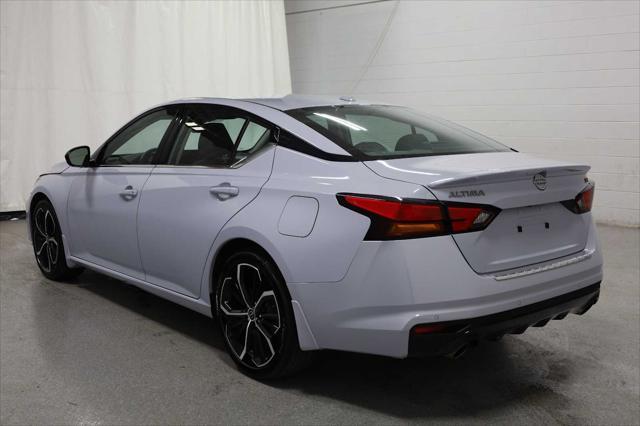 used 2023 Nissan Altima car, priced at $21,999
