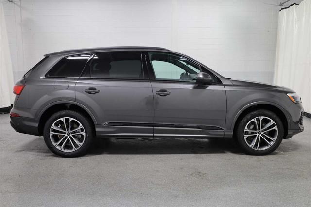new 2025 Audi Q7 car, priced at $64,920
