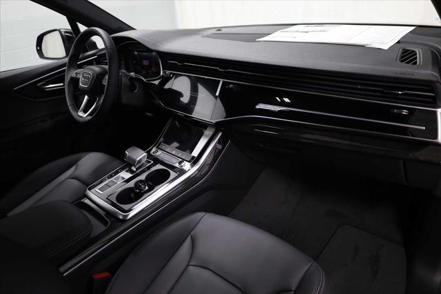 new 2025 Audi Q7 car, priced at $64,920