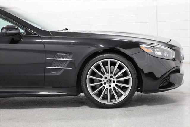 used 2020 Mercedes-Benz SL 550 car, priced at $67,300