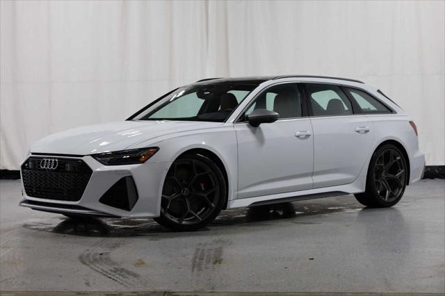 new 2025 Audi RS 6 Avant car, priced at $138,715