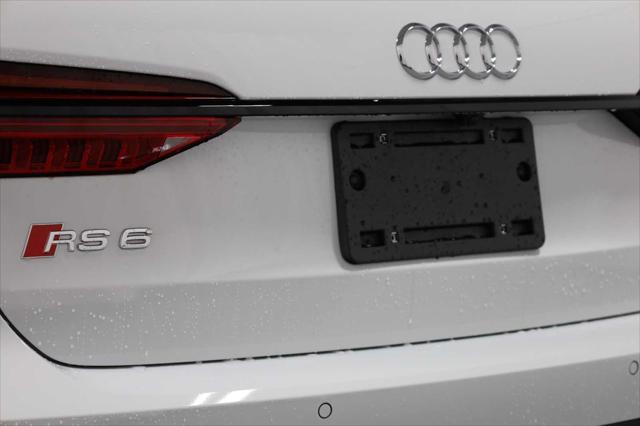 new 2025 Audi RS 6 Avant car, priced at $138,715