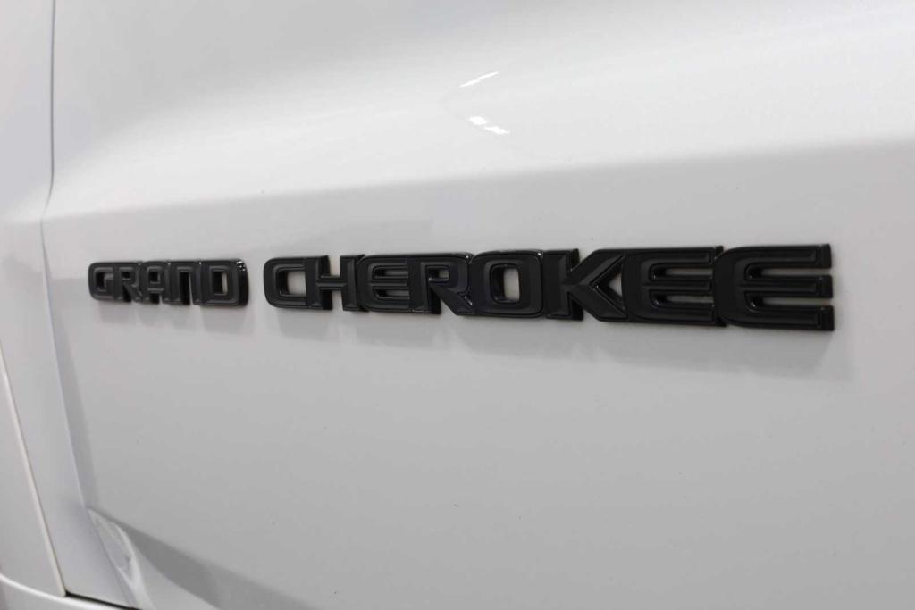 used 2020 Jeep Grand Cherokee car, priced at $54,853