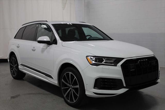used 2022 Audi Q7 car, priced at $43,879