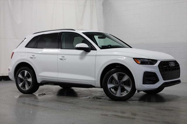 new 2025 Audi Q5 car, priced at $49,330