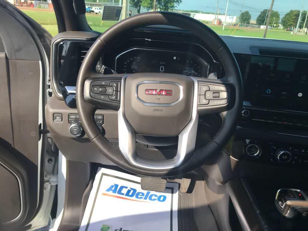 used 2023 GMC Sierra 1500 car, priced at $44,990