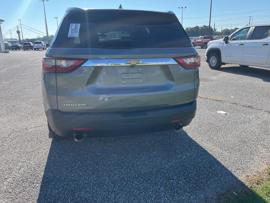 used 2021 Chevrolet Traverse car, priced at $23,299