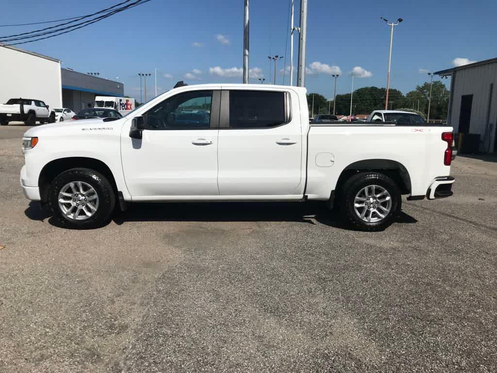 used 2022 Chevrolet Silverado 1500 car, priced at $38,995