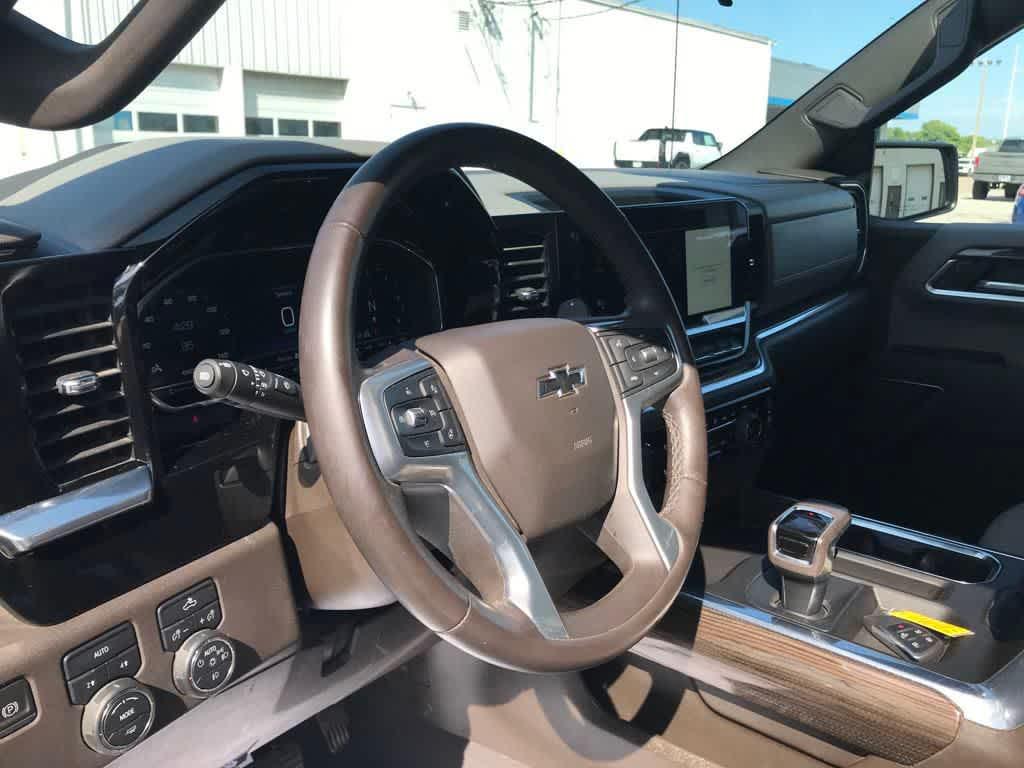 used 2022 Chevrolet Silverado 1500 car, priced at $38,995