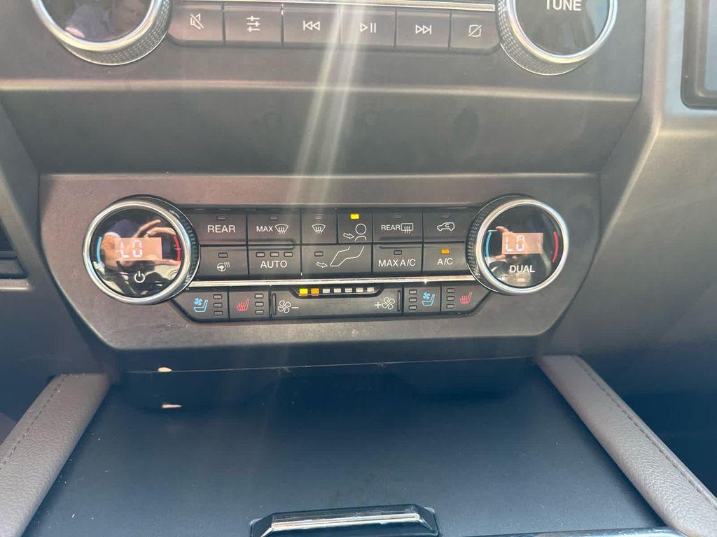 used 2021 Ford Expedition car, priced at $31,250