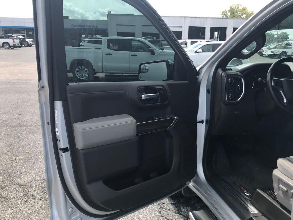 used 2022 Chevrolet Silverado 1500 car, priced at $34,679