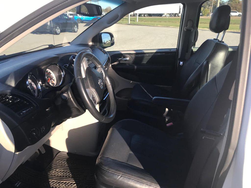 used 2015 Dodge Grand Caravan car, priced at $8,995