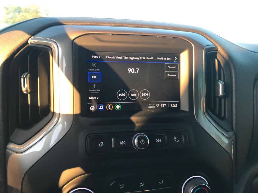 used 2022 Chevrolet Silverado 1500 car, priced at $37,912