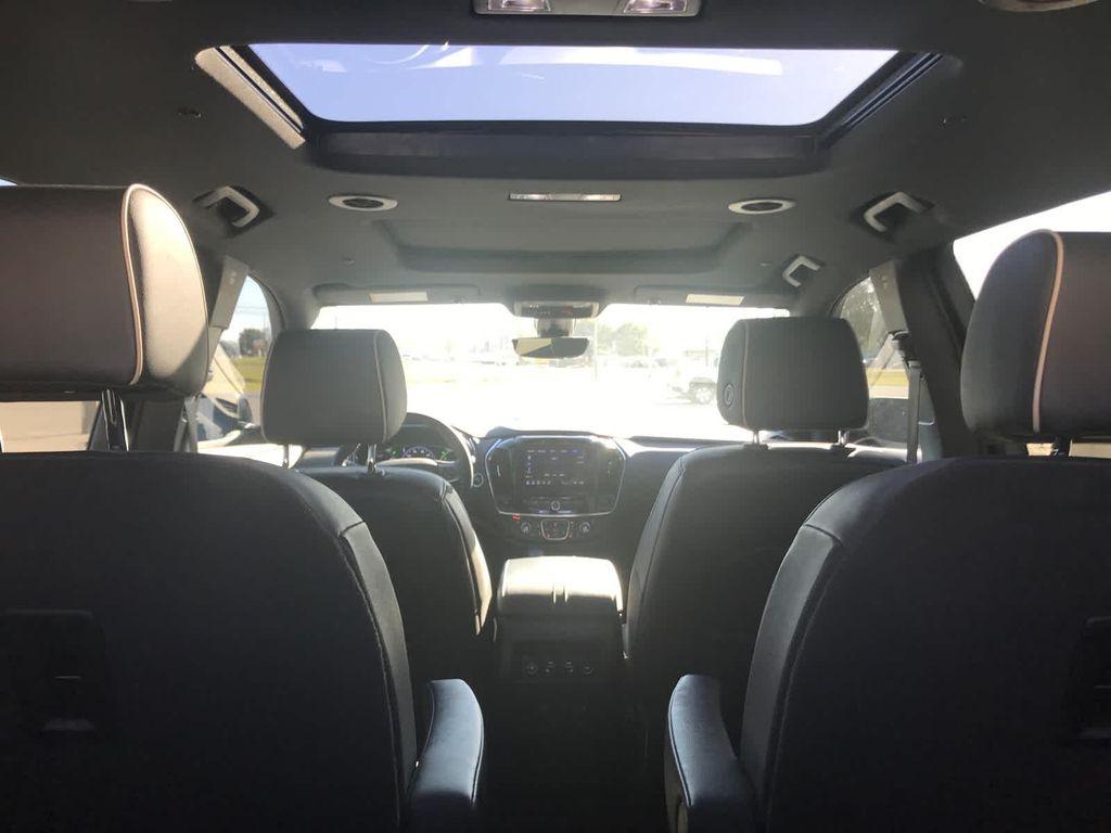 used 2023 Chevrolet Traverse car, priced at $36,574