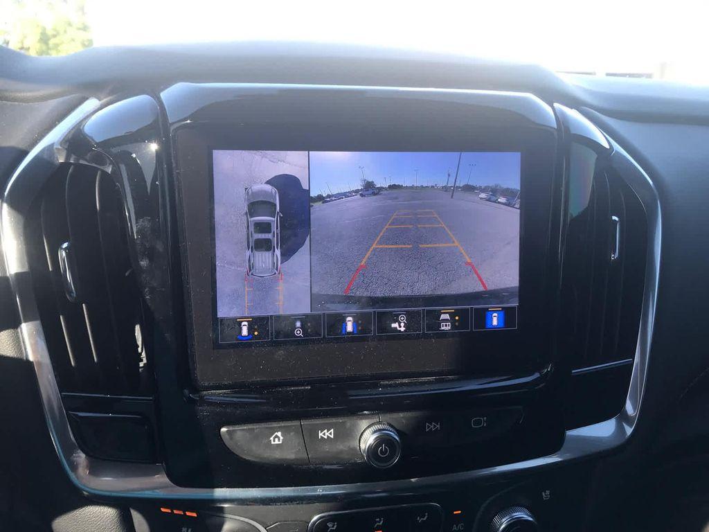 used 2023 Chevrolet Traverse car, priced at $36,574