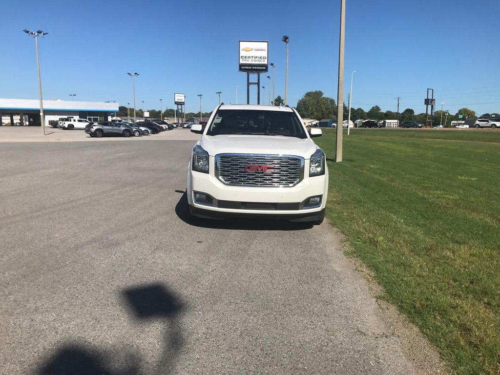 used 2019 GMC Yukon XL car, priced at $32,290