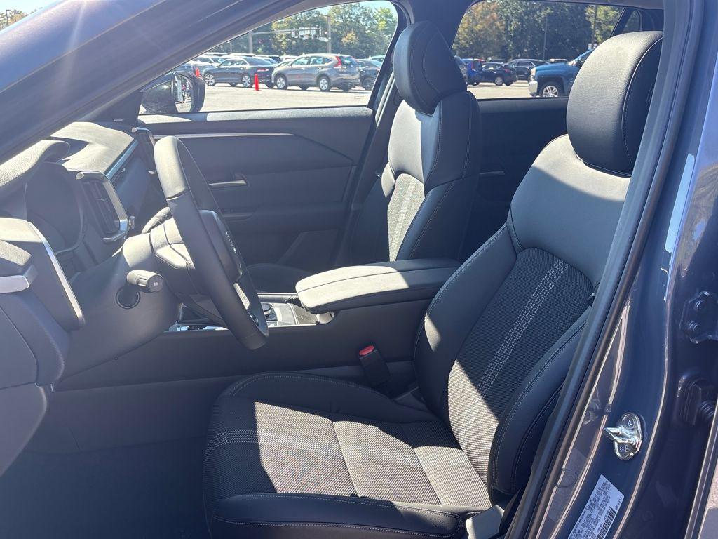 new 2025 Mazda CX-50 car, priced at $35,701