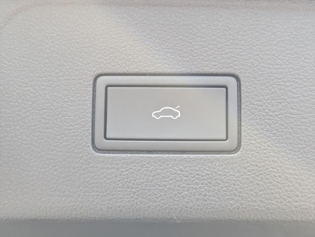 used 2024 Volkswagen Atlas car, priced at $34,995