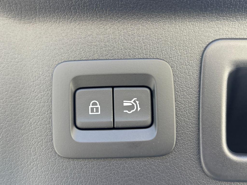 new 2026 Mazda CX-90 car, priced at $43,216