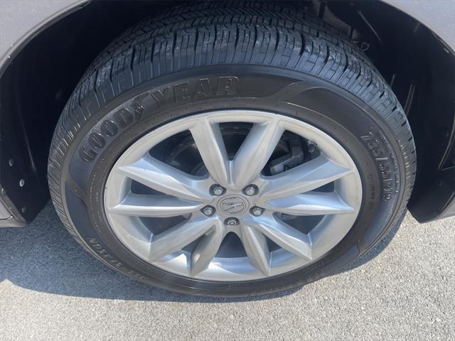 used 2020 Acura RDX car, priced at $27,995
