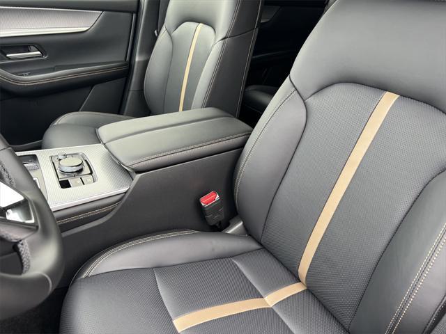 new 2025 Mazda CX-90 car, priced at $49,067