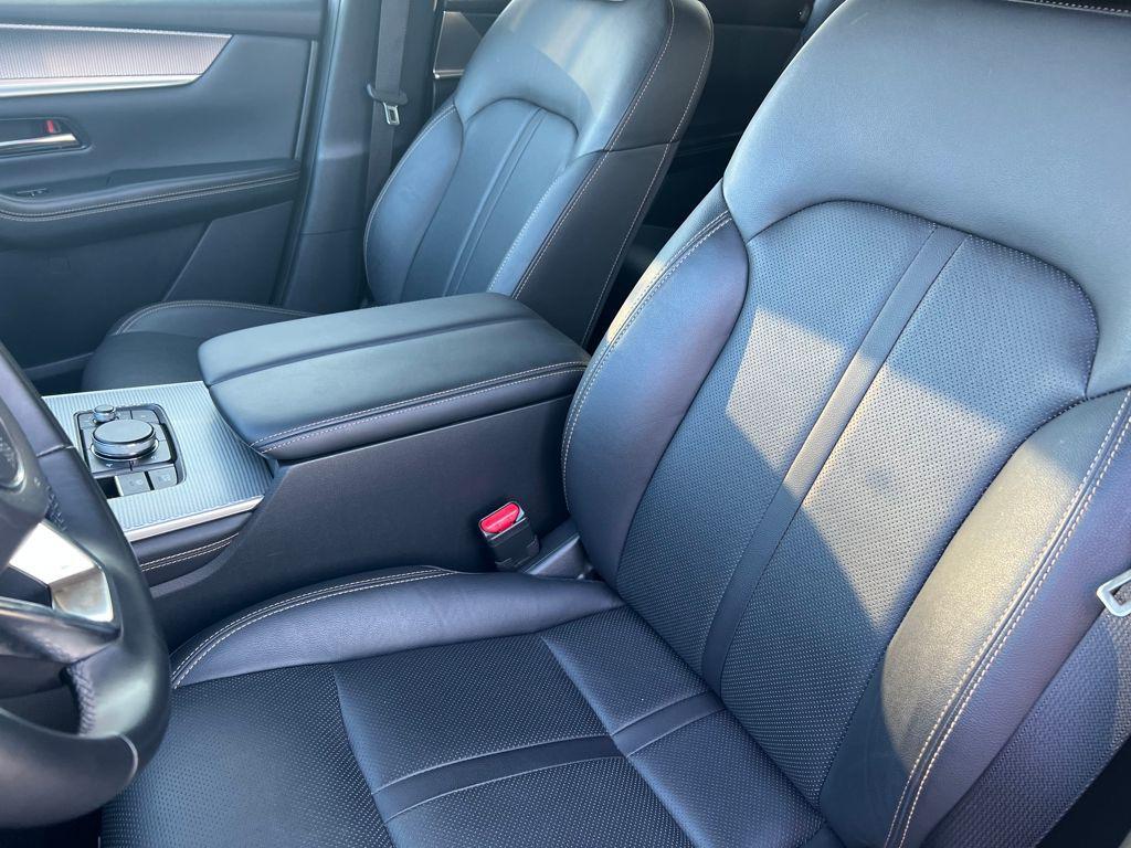 used 2025 Mazda CX-90 car, priced at $37,995