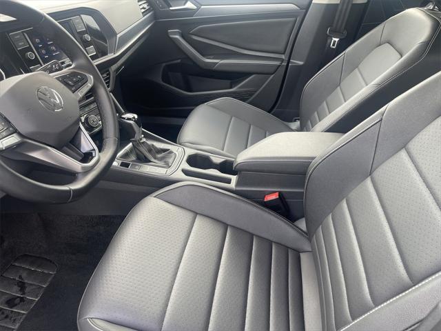 used 2024 Volkswagen Jetta car, priced at $21,995