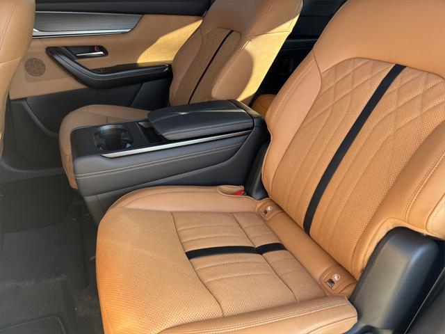 new 2025 Mazda CX-90 car, priced at $55,698