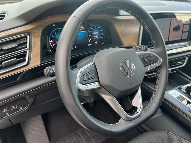 used 2024 Volkswagen Atlas car, priced at $36,995