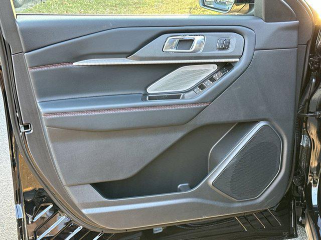 new 2025 Ford Explorer car, priced at $54,315